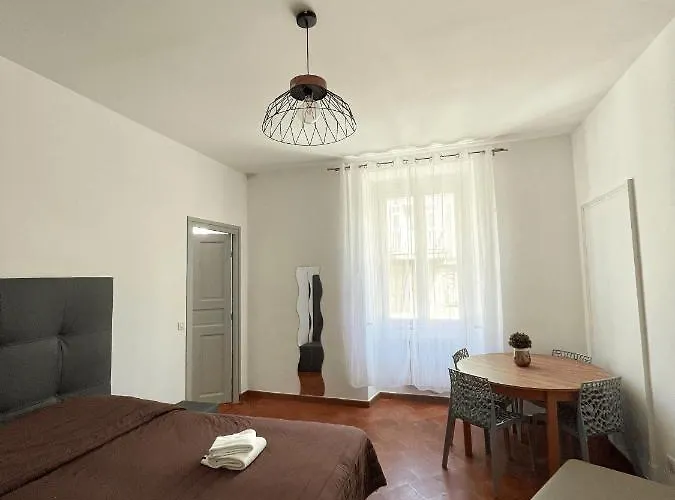 L'escale Privees Jfdl Homestay Bonifacio (Corsica)