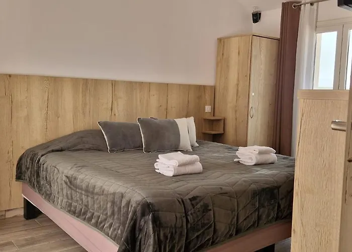 L'escale Privees Jfdl