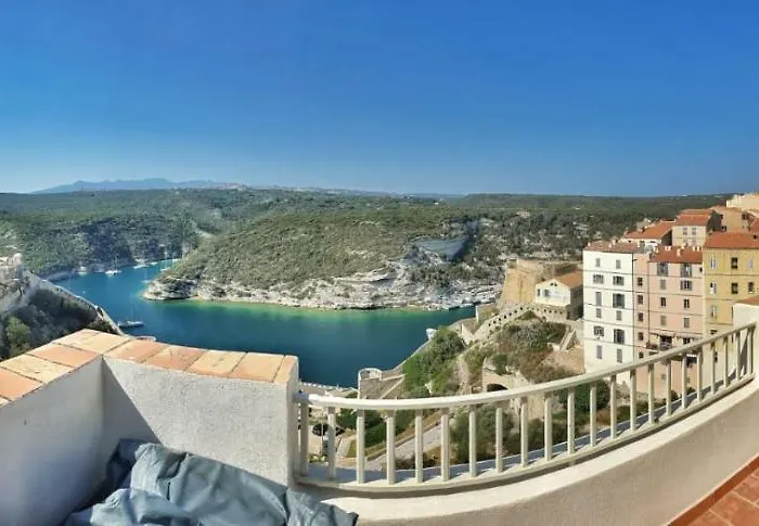 L'escale Privees Jfdl